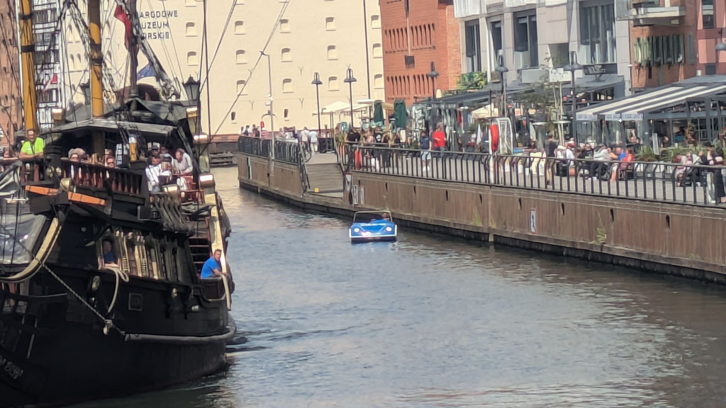 Floating Car